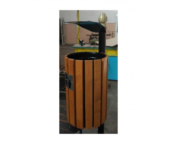 Cos pentru gunoi nr.41 (ornamentat cu lemn, cu elemente decorative din fonta, pentru betonare) Cos pentru gunoi nr.41 (ornamentat cu lemn, cu elemente decorative din fonta, pentru betonare)